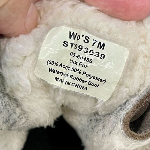 Sperry Rip Water Duck Boots. Size 7M. Very nice. - Picture 9 of 11